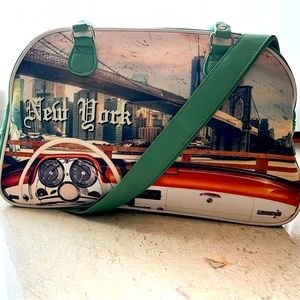 ROBIN RUTH Overnight Bag: NYC/Brooklyn Bridge, Canvas + Soft Green Vegan Leather